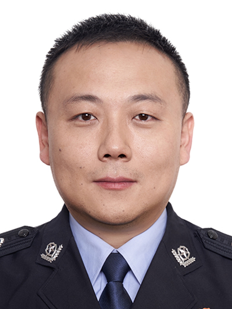蔡皿